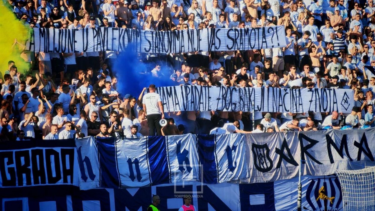 [FOTO] Armada na derbiju Rijeka – Hajduk poslala poruku o aferi u ...