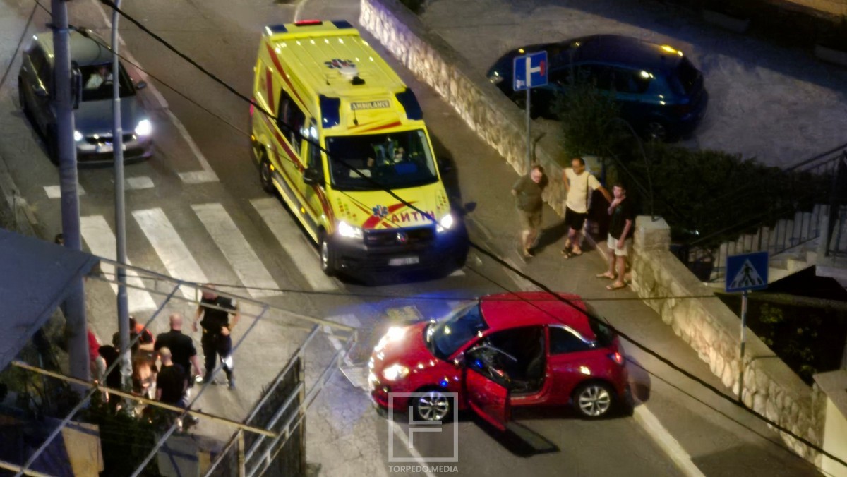 Prometna nesreća na Kantridi: Automobil udario pješakinju